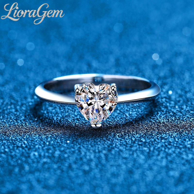 Moissanite Engagement Ring 1 Carat - LioraGem Bague en moissanite fantaisie de